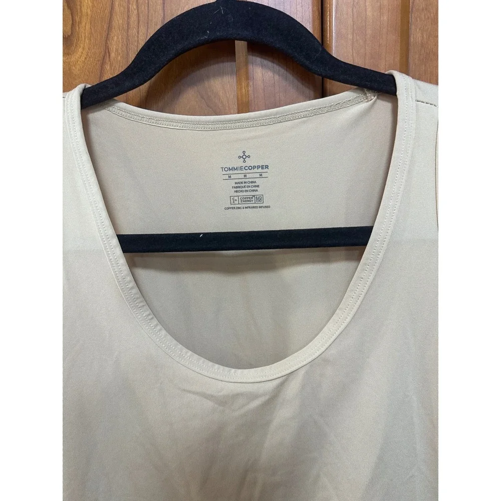 Tommie Copper Women Medium Beige Core Compression Tank Top 9010WR Scoop Neck - Picture 2 of 9